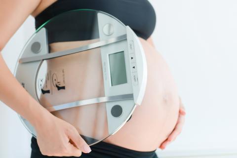 Mekkora az egészséges súlygyarapodás  a terhesség alatt?